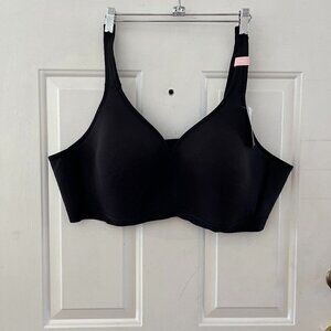 Cacique Woman's Plus-Size Black Lighty Lined No-Wire Bra Sz 50D